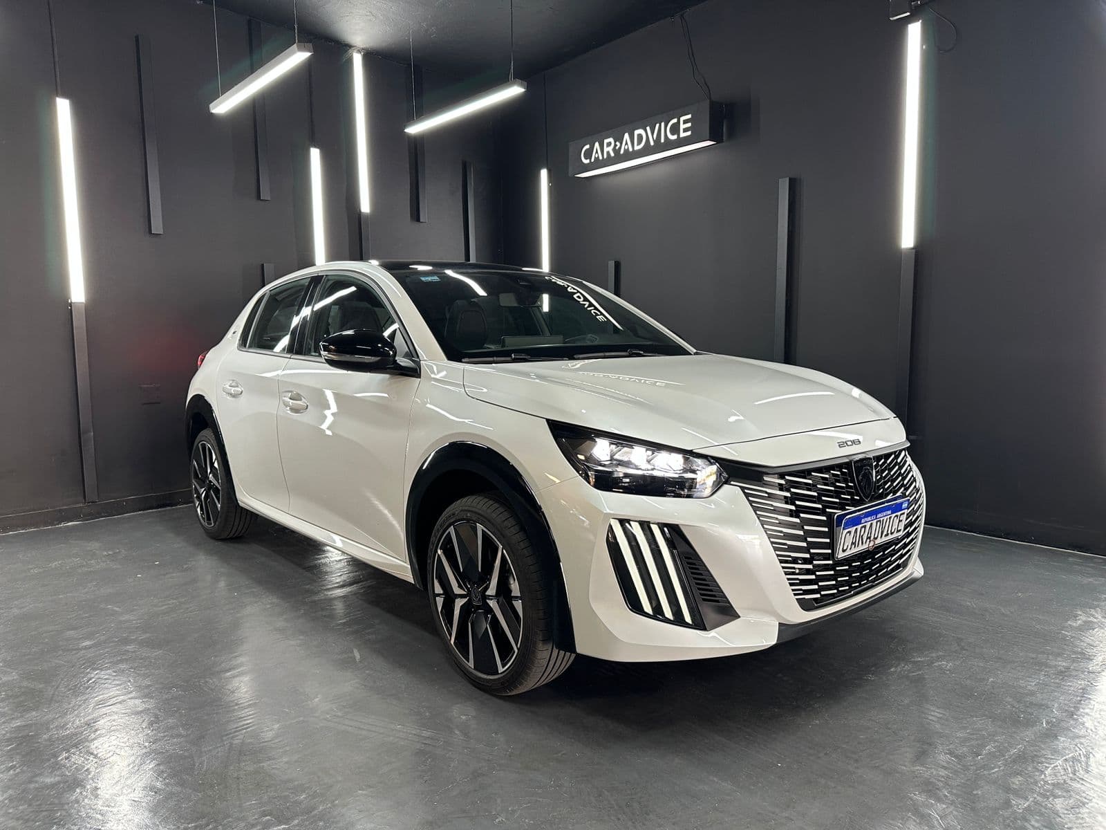 PEUGEOT 208 1.0 T200 GT AT L26 - imagen 1 de 20