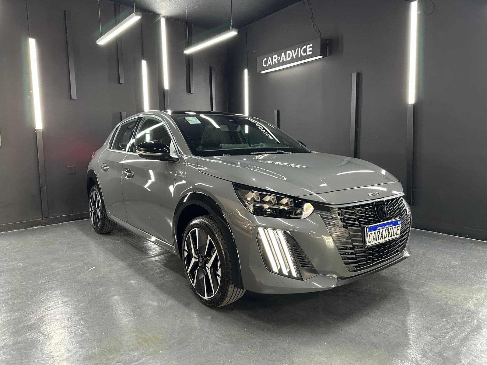 PEUGEOT 208 PEUGEOT 208 1.0 T200 GT AT L26 - imagen 1 de 20