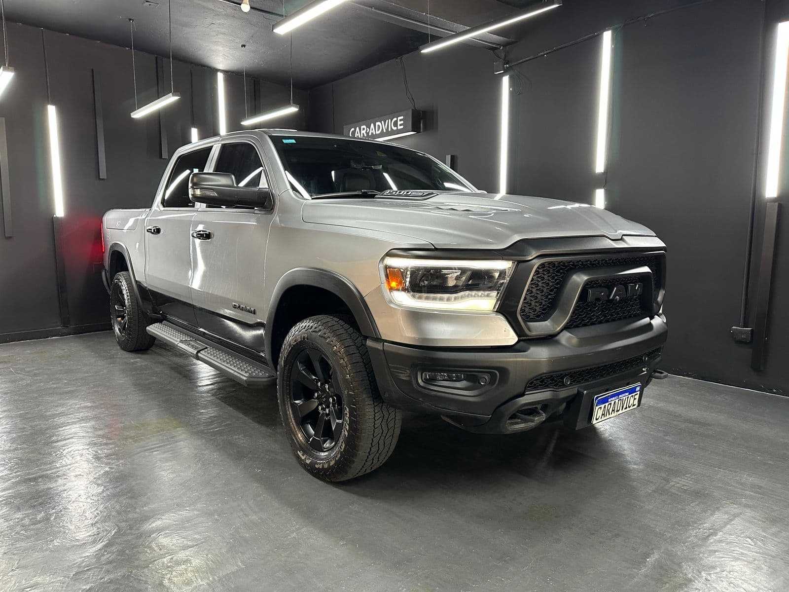 RAM 1500 5.7 DC 4X4 REBEL AT - imagen 1 de 21