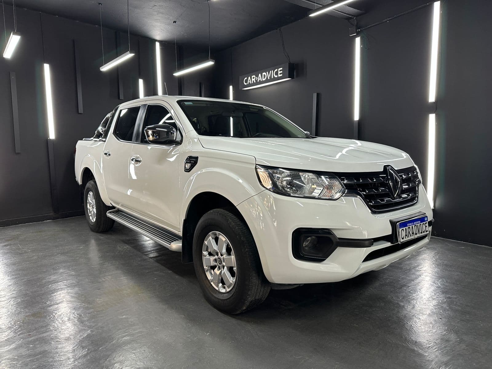 RENAULT ALASKAN 2.3 TDI 4X2 INTENS L20 - imagen 1 de 20