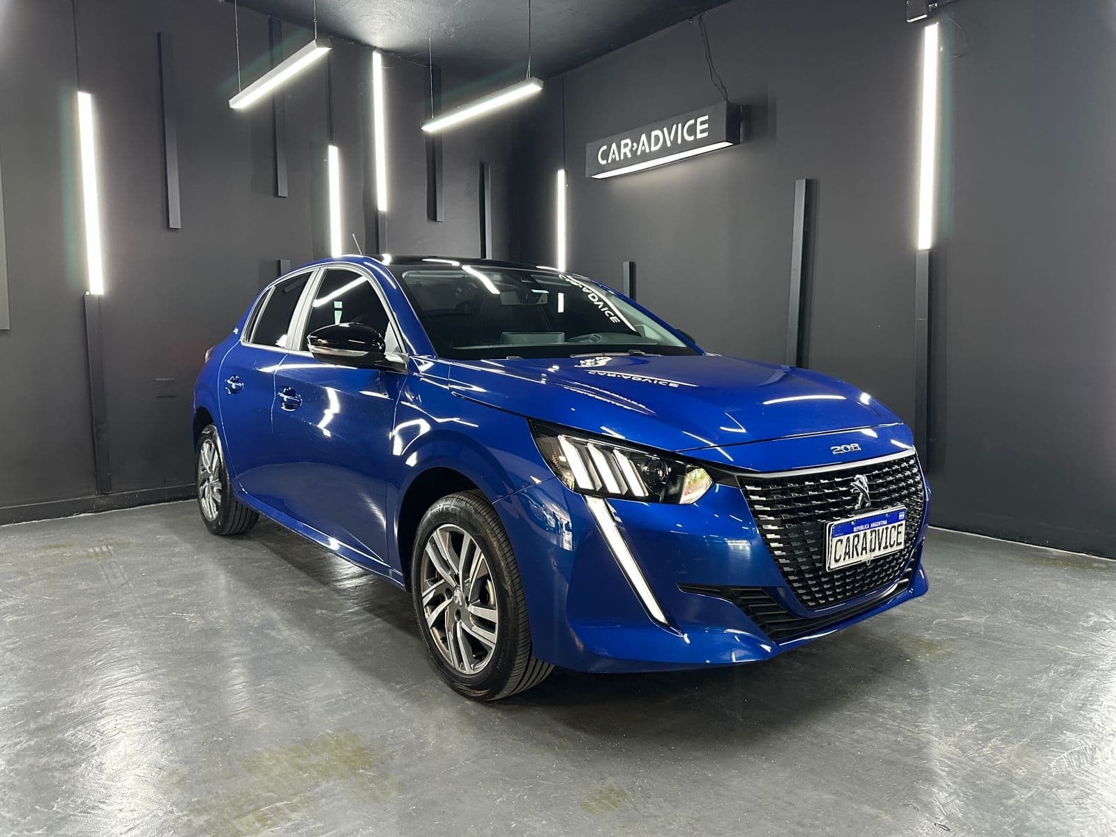 PEUGEOT 208 PEUGEOT 208 1.6 FELINE TIPTRONIC L24 - imagen 1 de 20