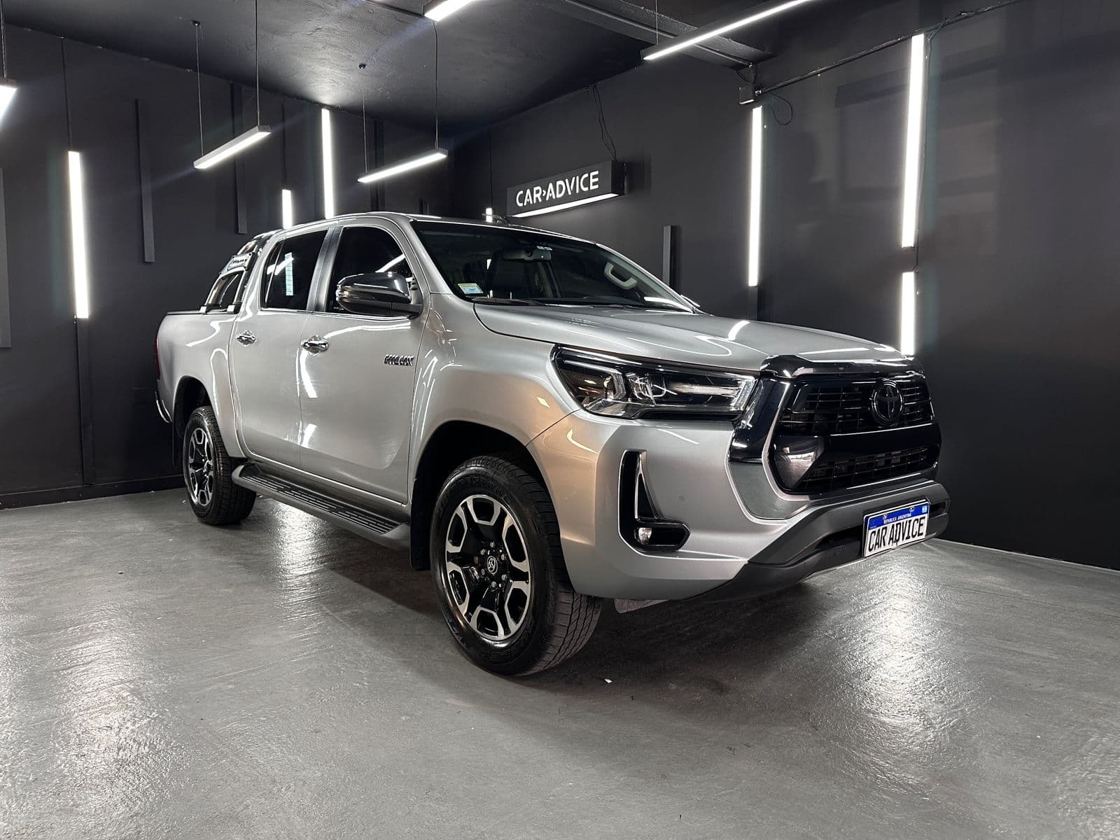 TOYOTA HILUX 1.6 HDI FELINE - imagen 1 de 18