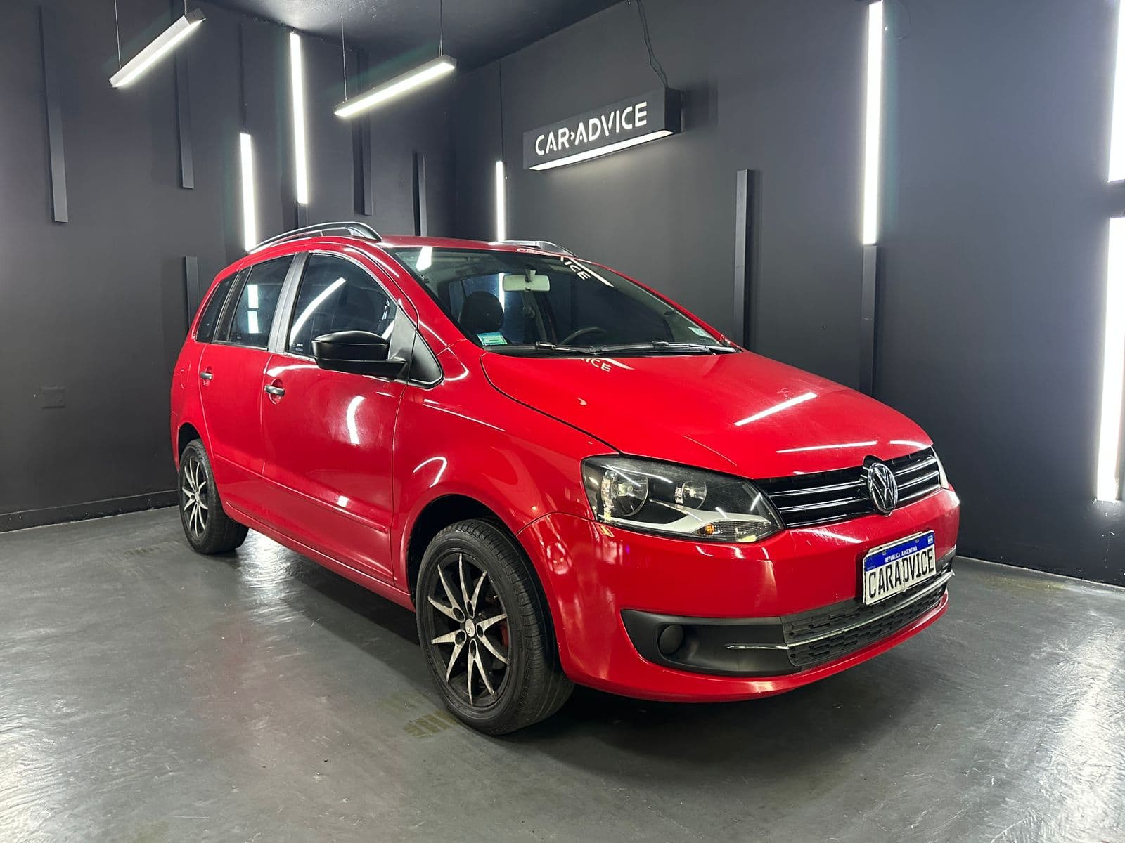 VOLKSWAGEN SURAN 1.6 THP ALLURE PACK TIPTRONIC L18 - imagen 1 de 20