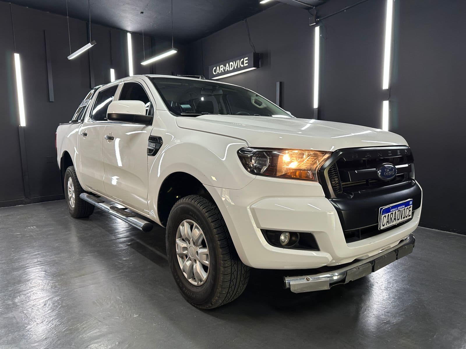 FORD RANGER FORD RANGER 2.2 TDI 4X2 DC XL L19 - imagen 1 de 20