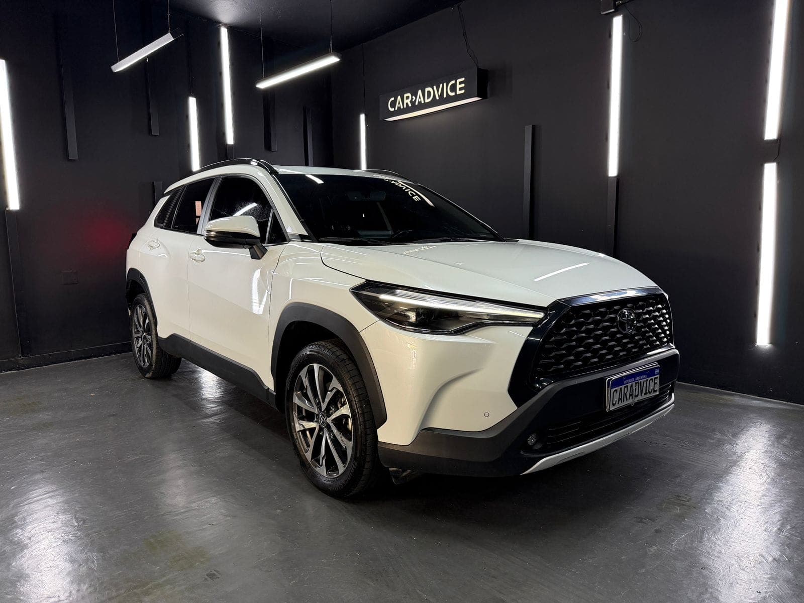 TOYOTA COROLLA CROSS 2.0 XEI CVT - imagen 1 de 20