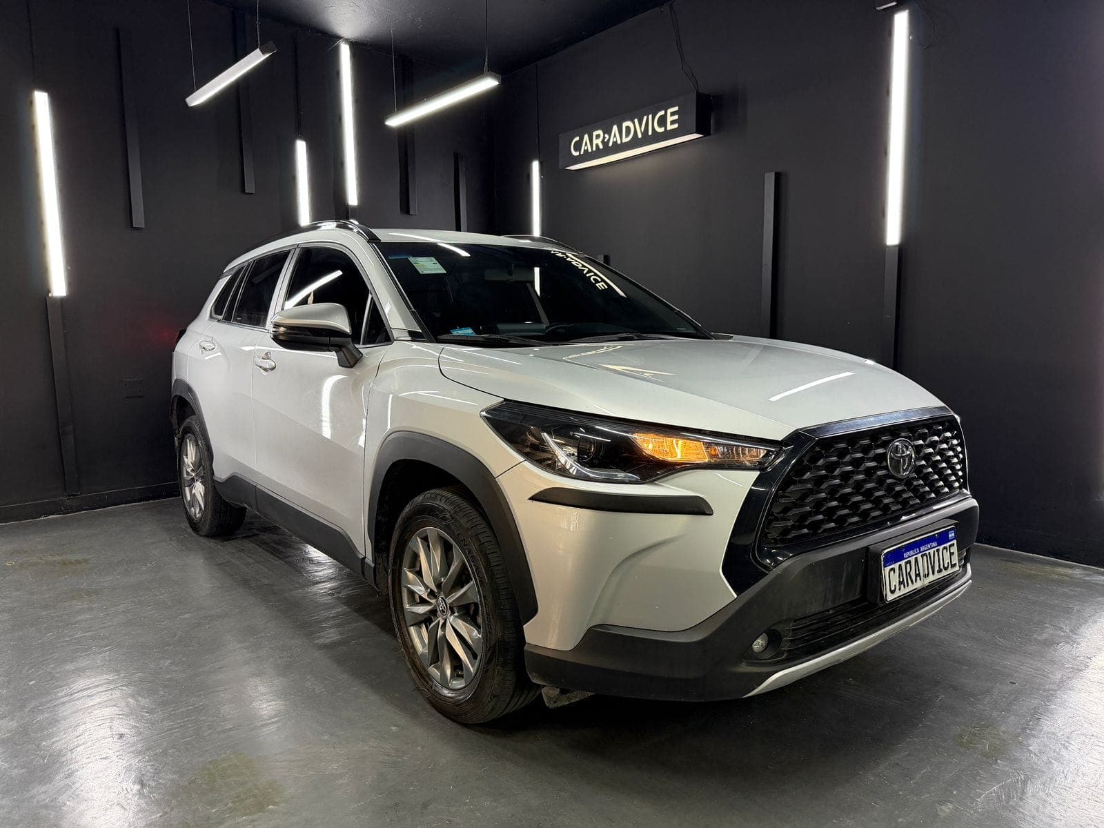 TOYOTA COROLLA CROSS 2.0 XLI CVT - imagen 1 de 20