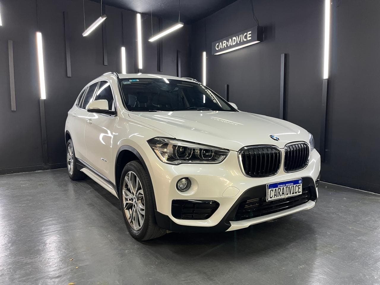 BMW X1 20 I SDRIVE SPORT - imagen 1 de 18