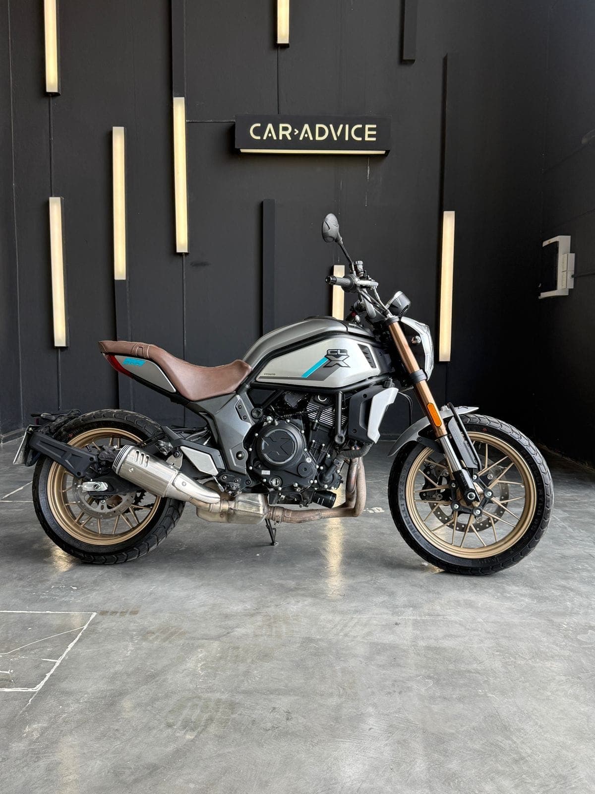 CFMOTO 700CLX HERITAGE - imagen 1 de 20