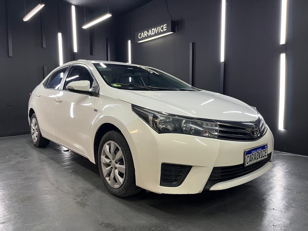 TOYOTA COROLLA 1.8 XLI CVT L17 - imagen 1 de 17