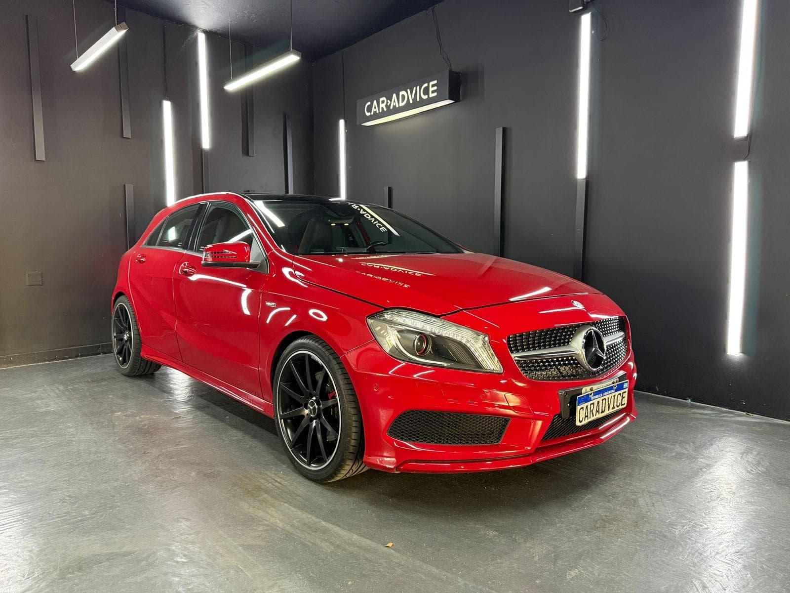 MERCEDES BENZ A 250 BLE SPORT AT - imagen 1 de 20